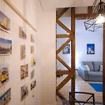 Appartement Santos Prime Hideaway, Food & River Nearby Lissabon
